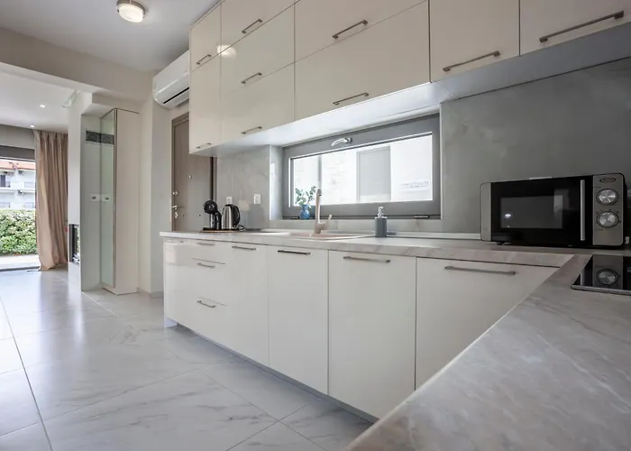 Dream Seafront Villa *