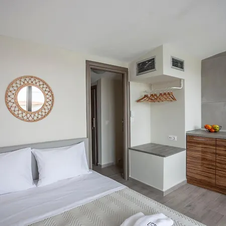 Dream Seafront * Hanioti