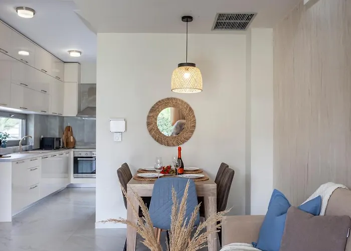 Villa Dream Seafront Hanioti